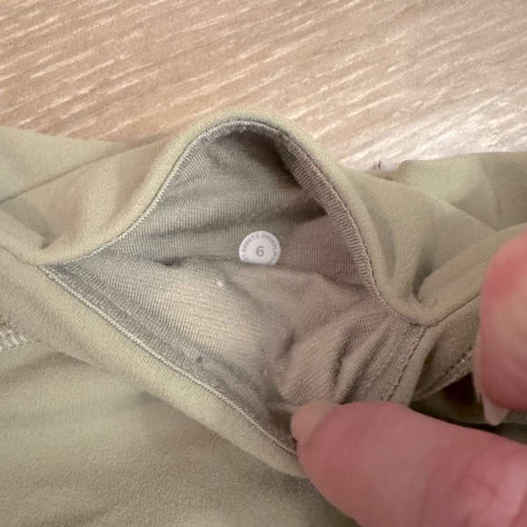 Lululemon Nulu Fold Yoga High-Rise Crop 23" RoseMary Green size 6 - Picture 10 of 14